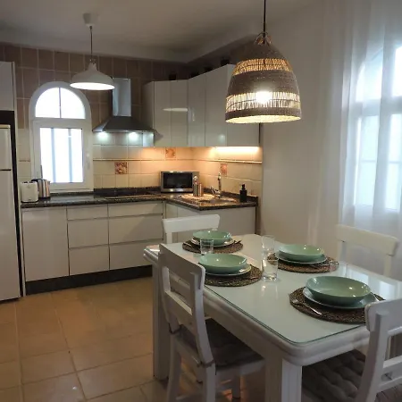 Βίλα View , House , By Mahbovillas *